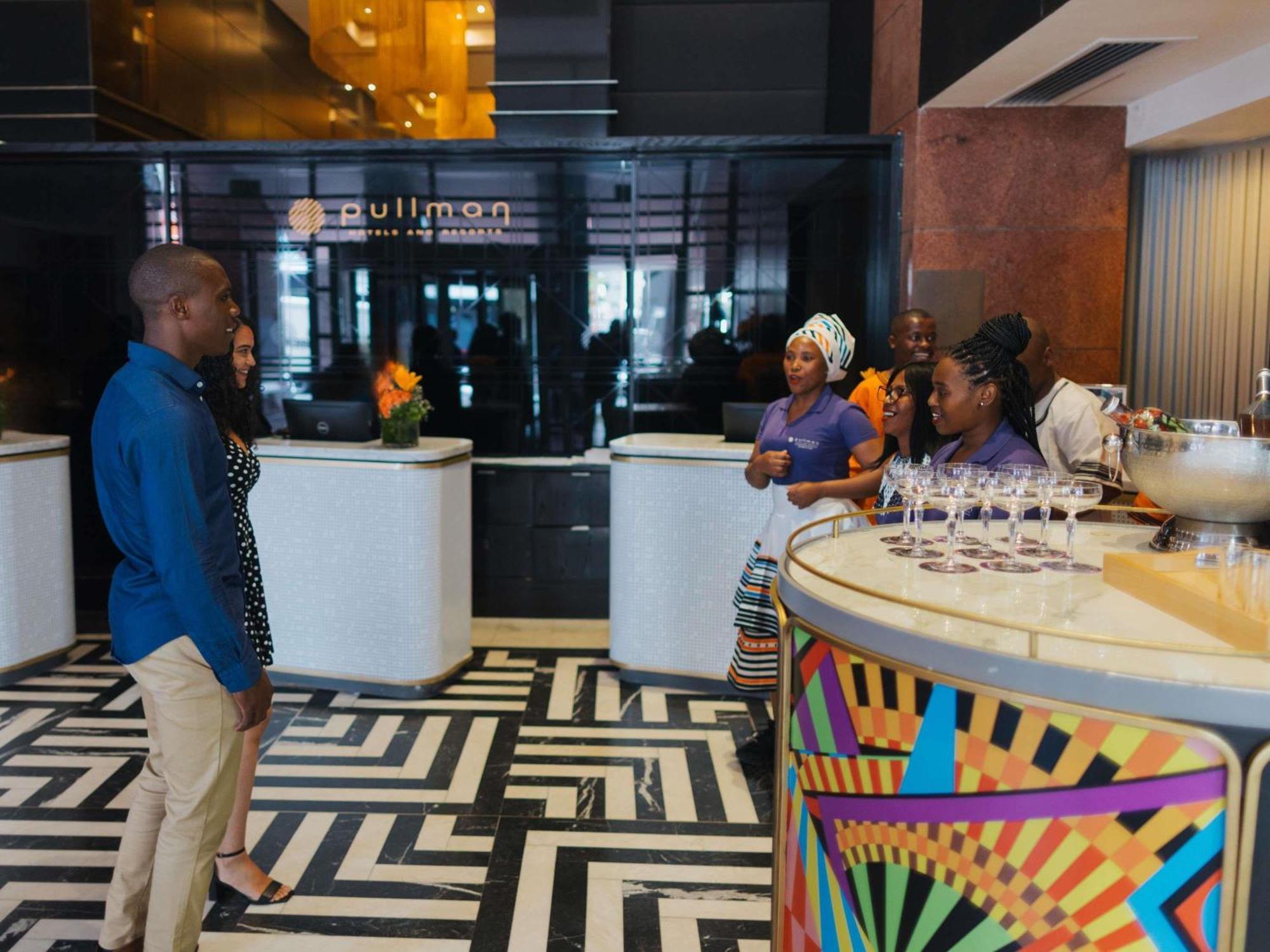 Pullman Cape Town City Centre Exterior photo